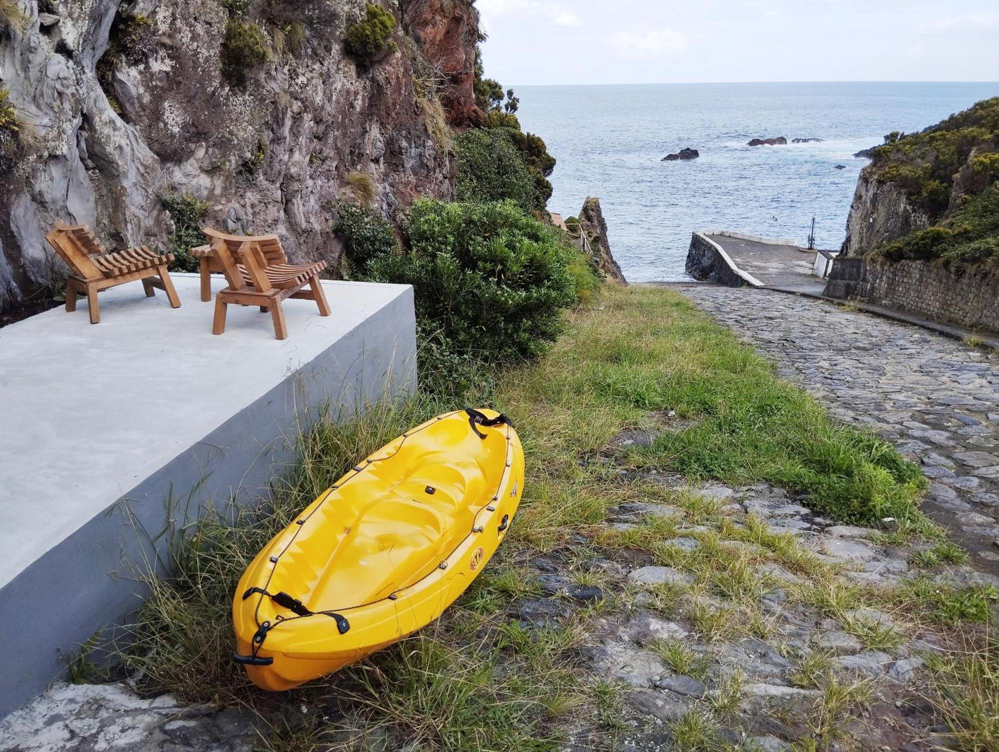 ホテル Casa Dos Botes サンタ・クルス・ダス・フローレス エクステリア 写真