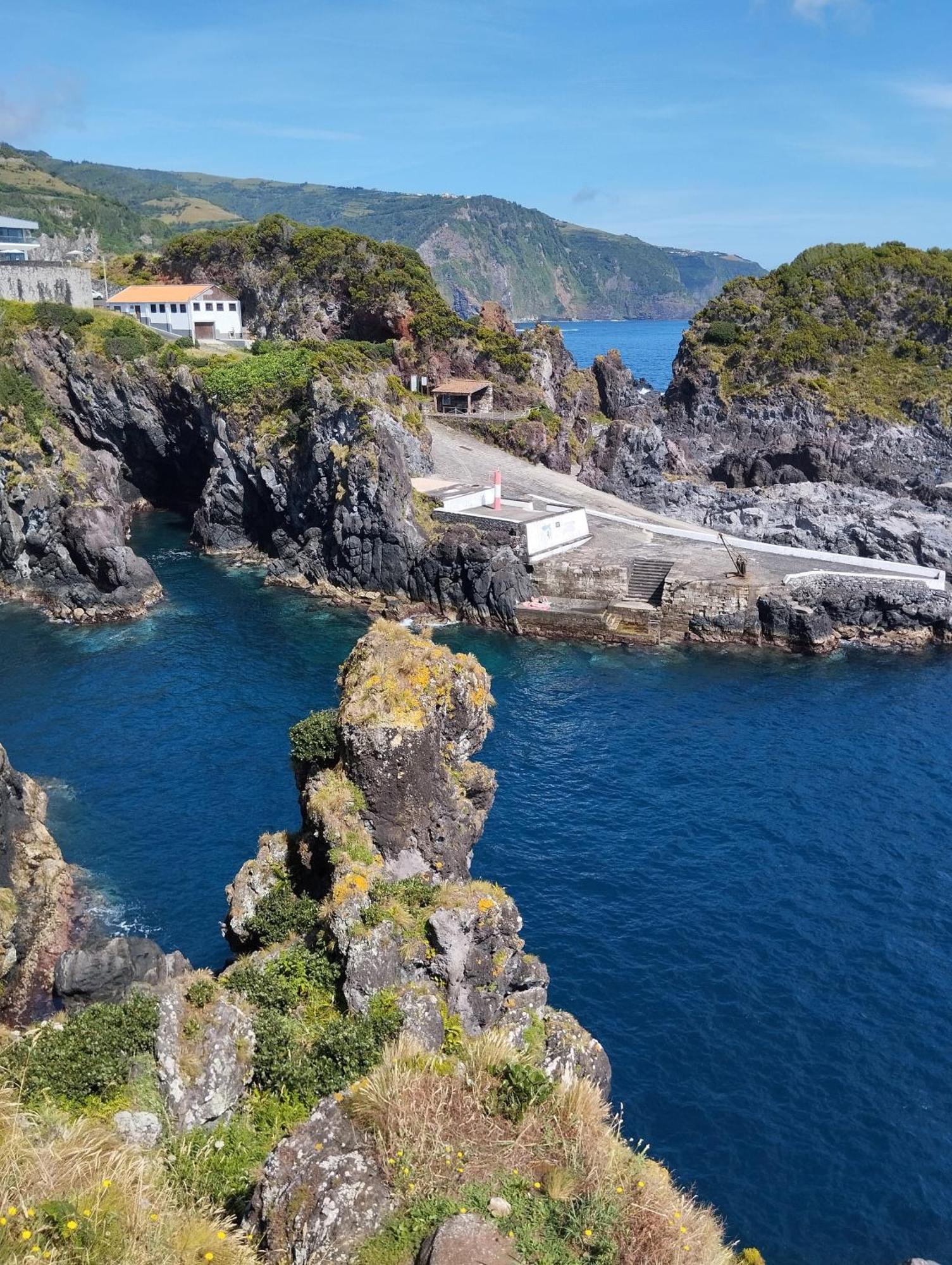 ホテル Casa Dos Botes サンタ・クルス・ダス・フローレス エクステリア 写真